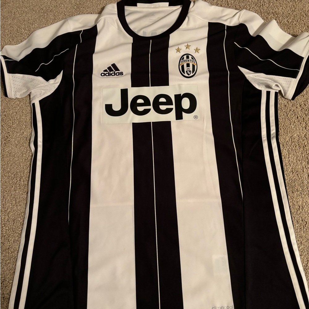 Adidas Juventus Ronaldo soccer jersey